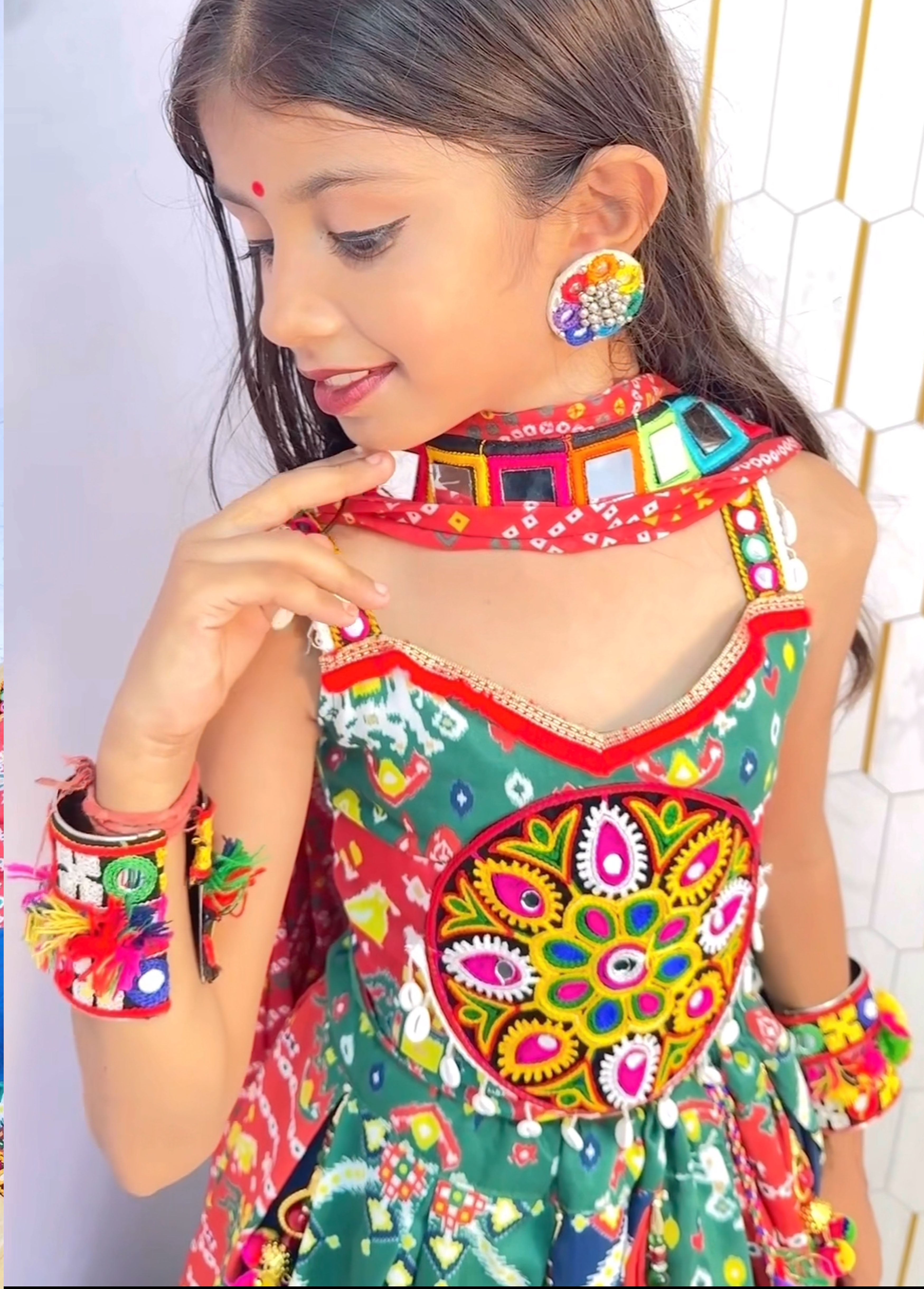 RamZam1-Traditional Lehenga Choli Set